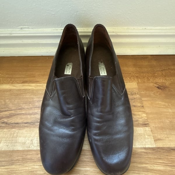 Munro American Women's Brown Leather Slip-On Comfort Loafer Shoes