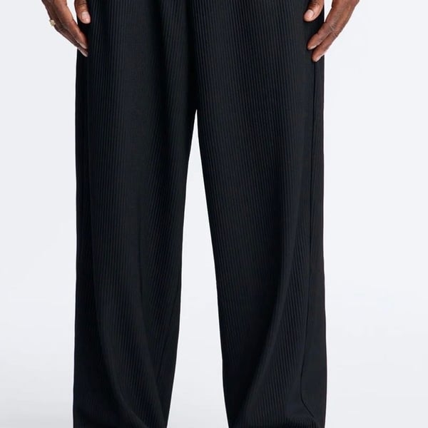 Fashion Nova Show Up Pleated Loose Trouser Pants
