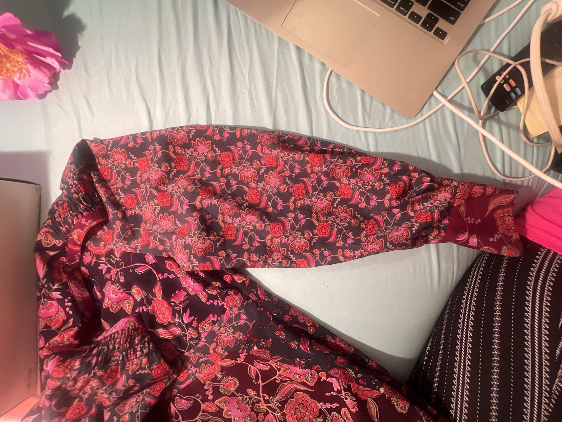 Cabi Floral Print Long Sleeve Blouse Size L 3