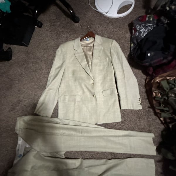 Vintage Textured Beige Two-Piece Sport Coat and Trouser Suit