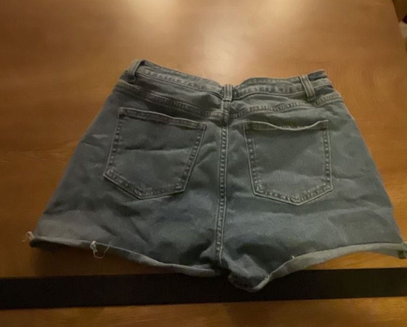 Genleck Medium Wash Distressed Denim Shorts 2