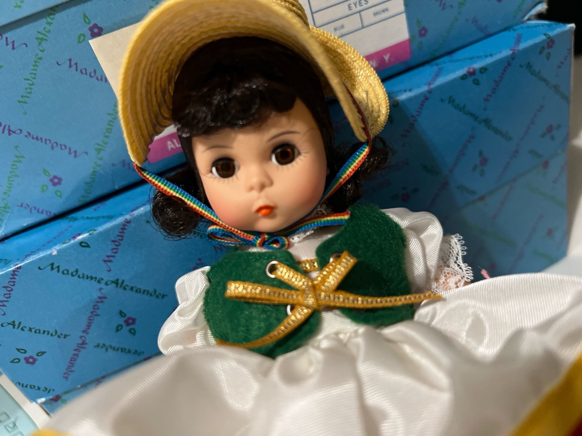 Vintage Madame Alexander International Doll Canada #534 3