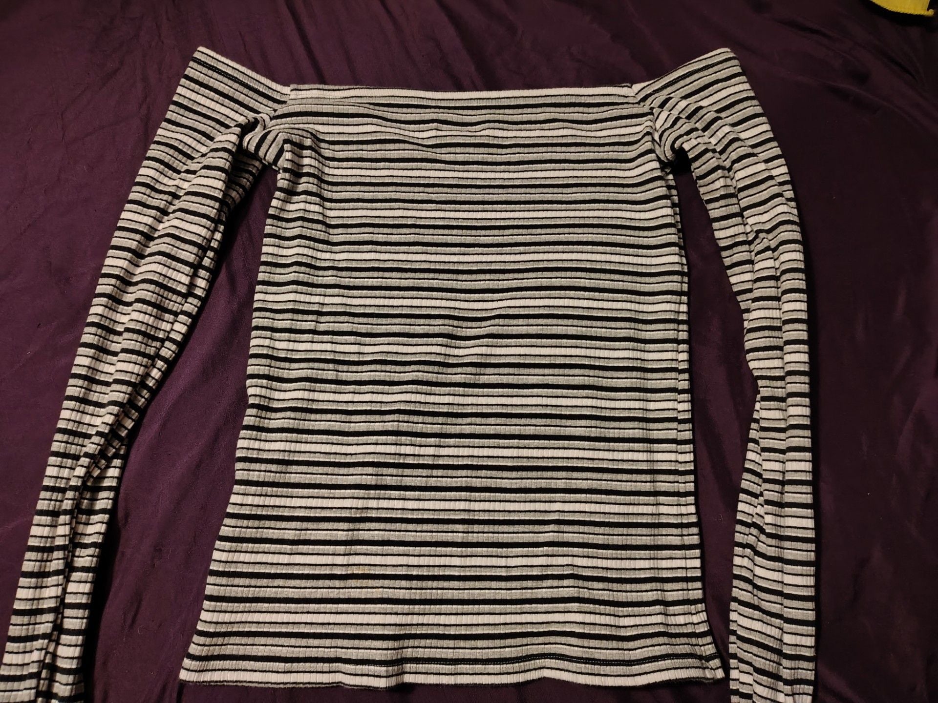 Hollister Slim Tee Off-the-Shoulder Ribbed Striped Long Sleeve Top 2