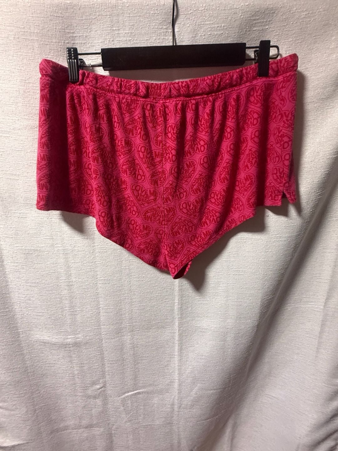 Savage X Fenty Ribbed Lounge Set with Logo Heart Print 2