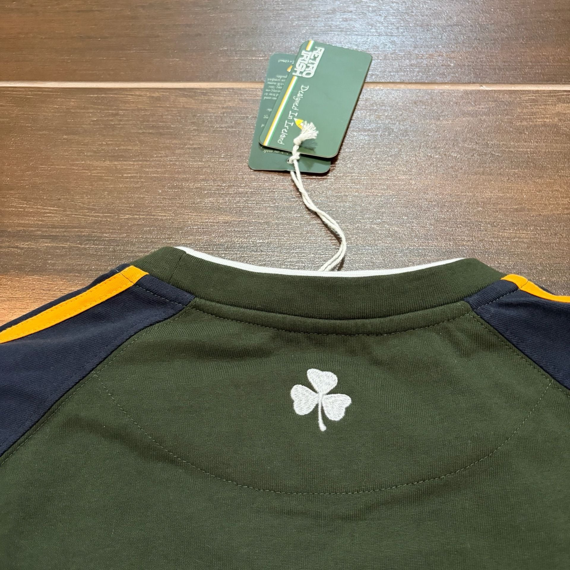 Retro Irish Men's Long Sleeve T437 Graphic Shirt 8