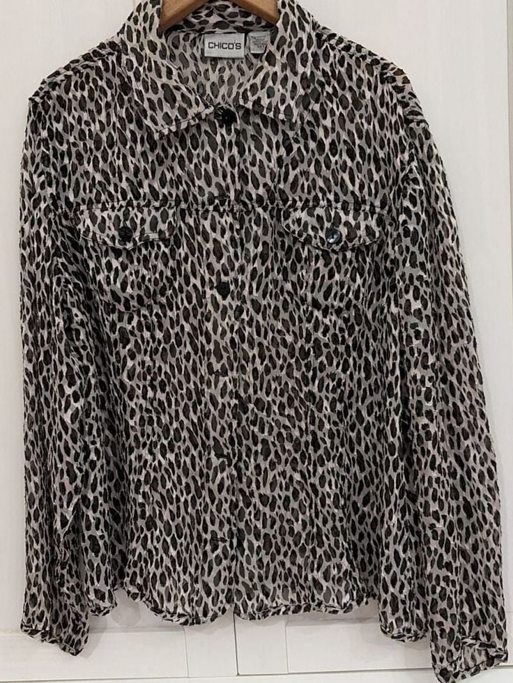 Chico's Sheer Leopard Print Long Sleeve Button Down Blouse Size 2 2