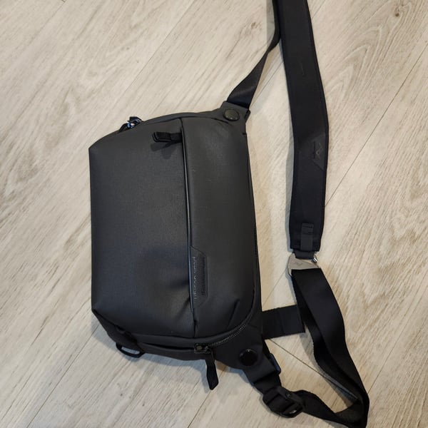 Peak Design Everyday Sling 3L Camera Bag