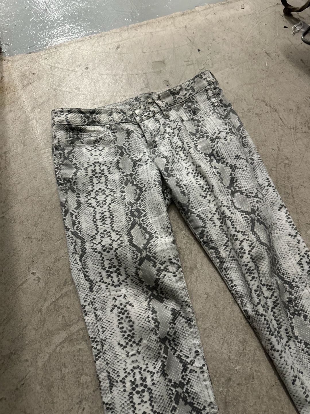Seven7 Womens Snake Skin Print Skinny Jeans 4