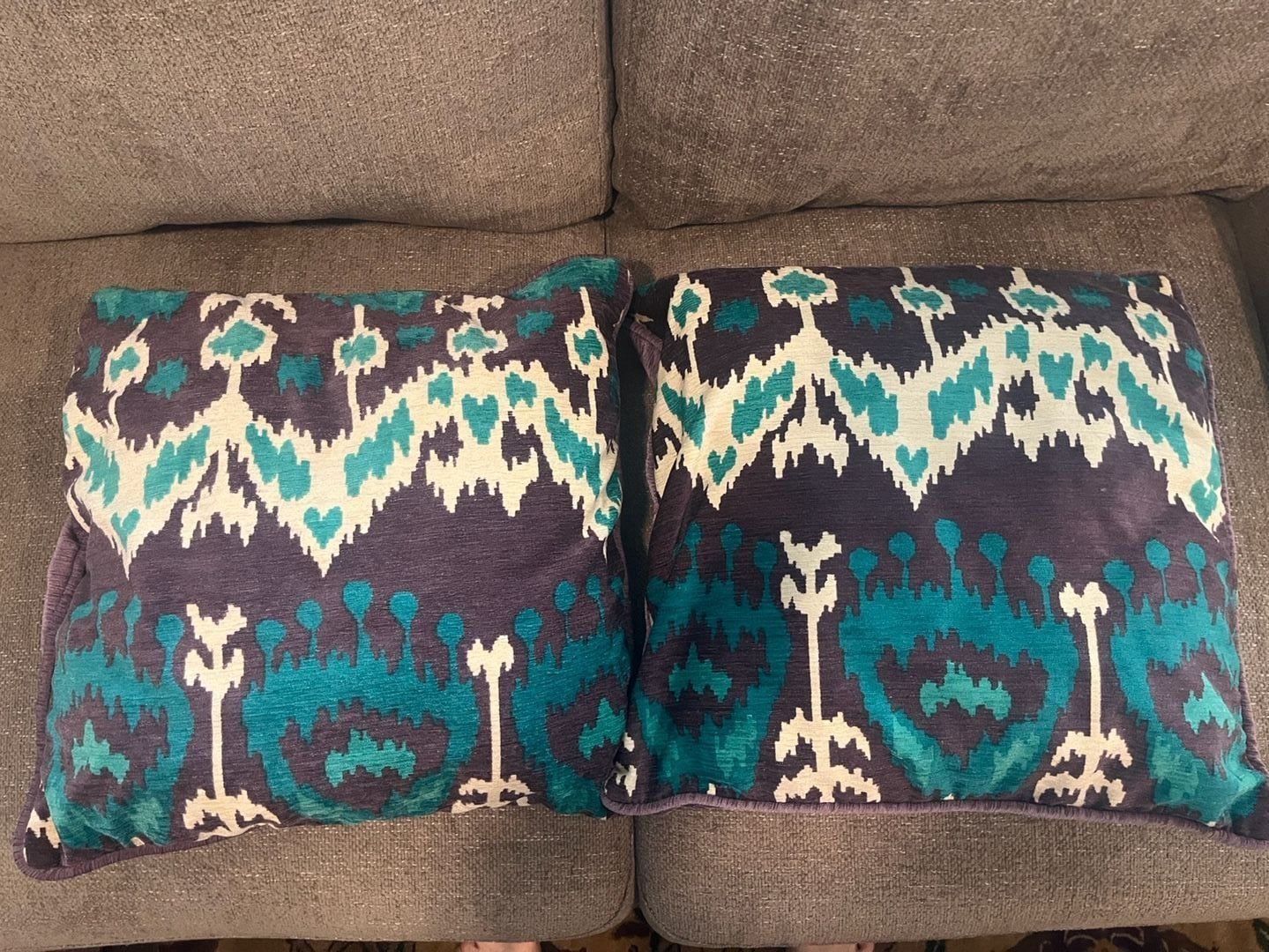 Safavieh Ikat Pattern Throw Pillow, Velvet Purple and Teal 1
