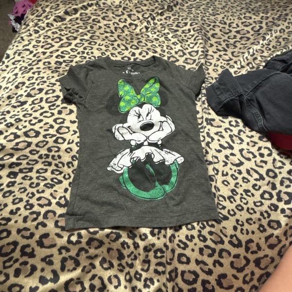 Disney MINNIE MOUSE Green BOW St Patrick's Day TEE Girls size M 7/8