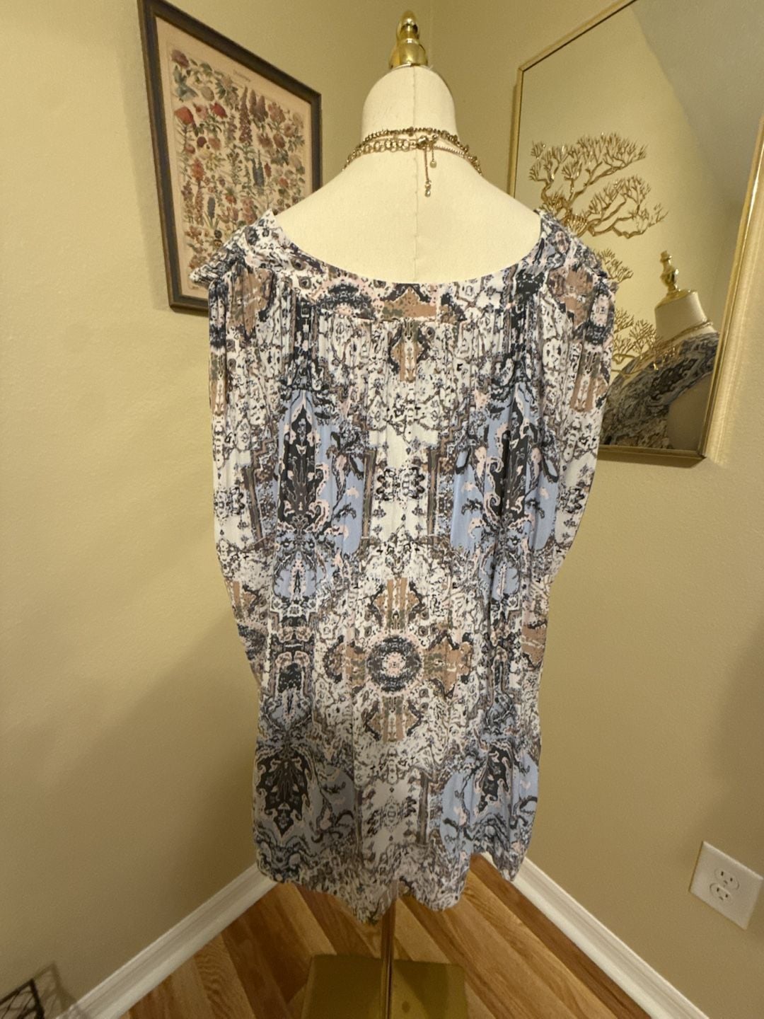 Free People Darcy Printed V-Neck Swing Tank Top Size L 5