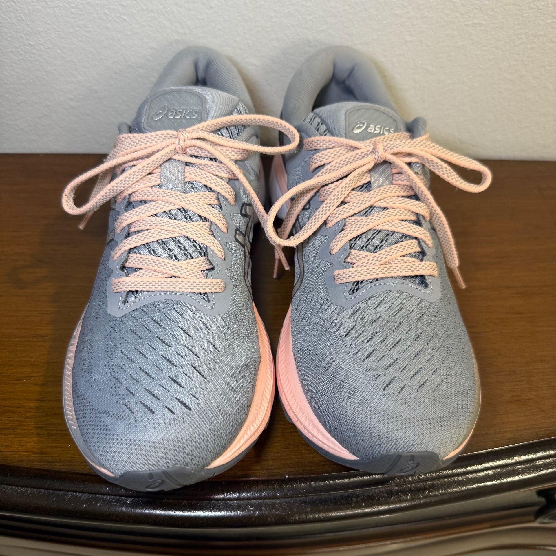 ASICS Women's Gel-Kayano 27 in Sheet Rock/Pure Silver Women size 9.5 13