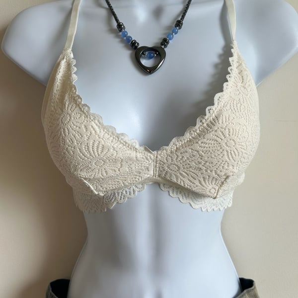 Auden Women's Lace Cross-Back Bralette in White