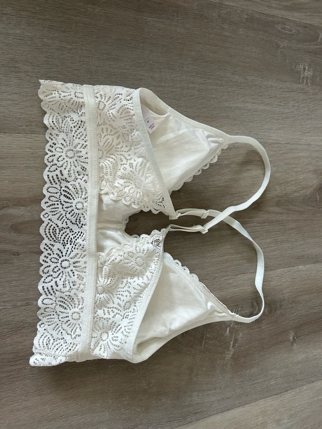 Auden Women's Lace Cross-Back Bralette in White 5