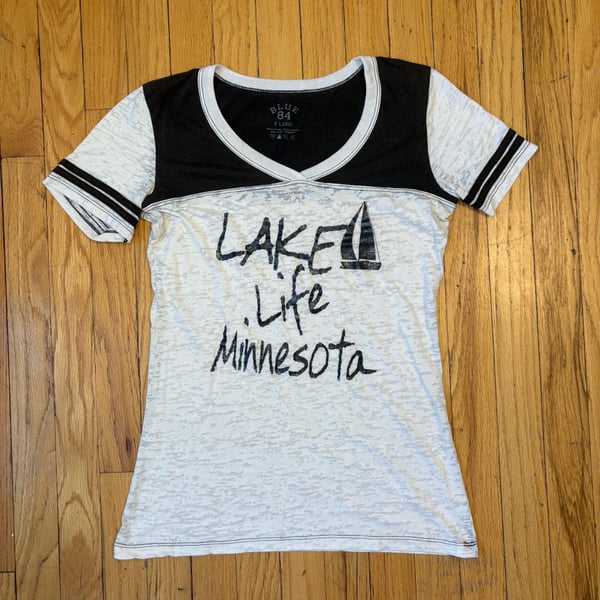 Blue 84 Lake Life Minnesota Burnout V-Neck T-Shirt Women's XL