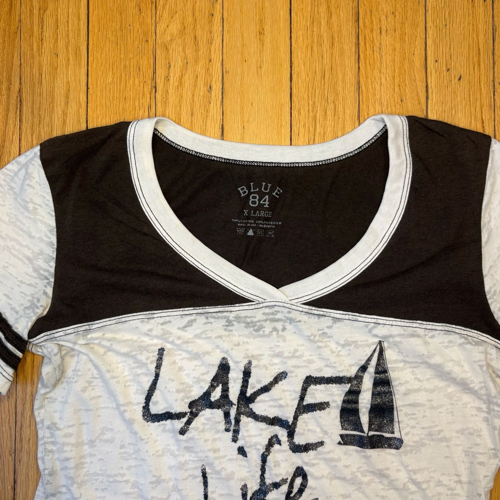 Blue 84 Lake Life Minnesota Burnout V-Neck T-Shirt Women's XL 5
