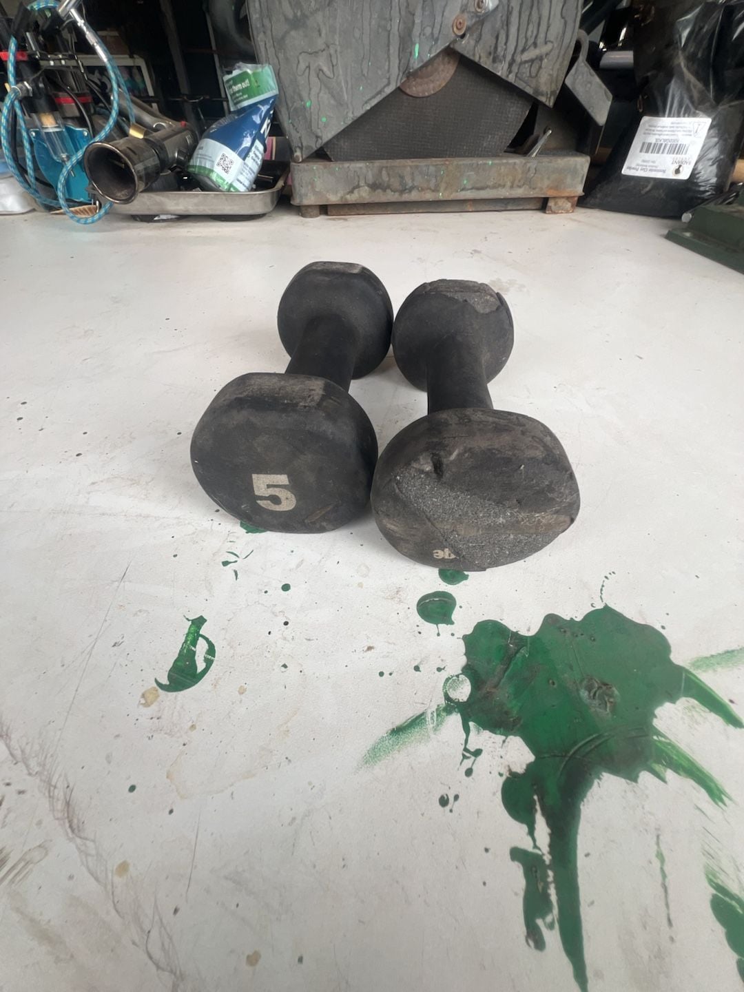 barbell weights Pair 5lbs. each 7