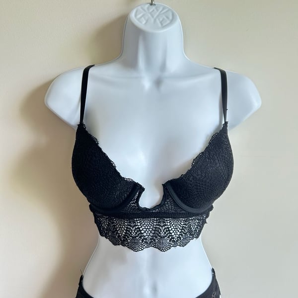 Adrienne Vittadini Studio Black Lace Longline Underwire Bra 36C