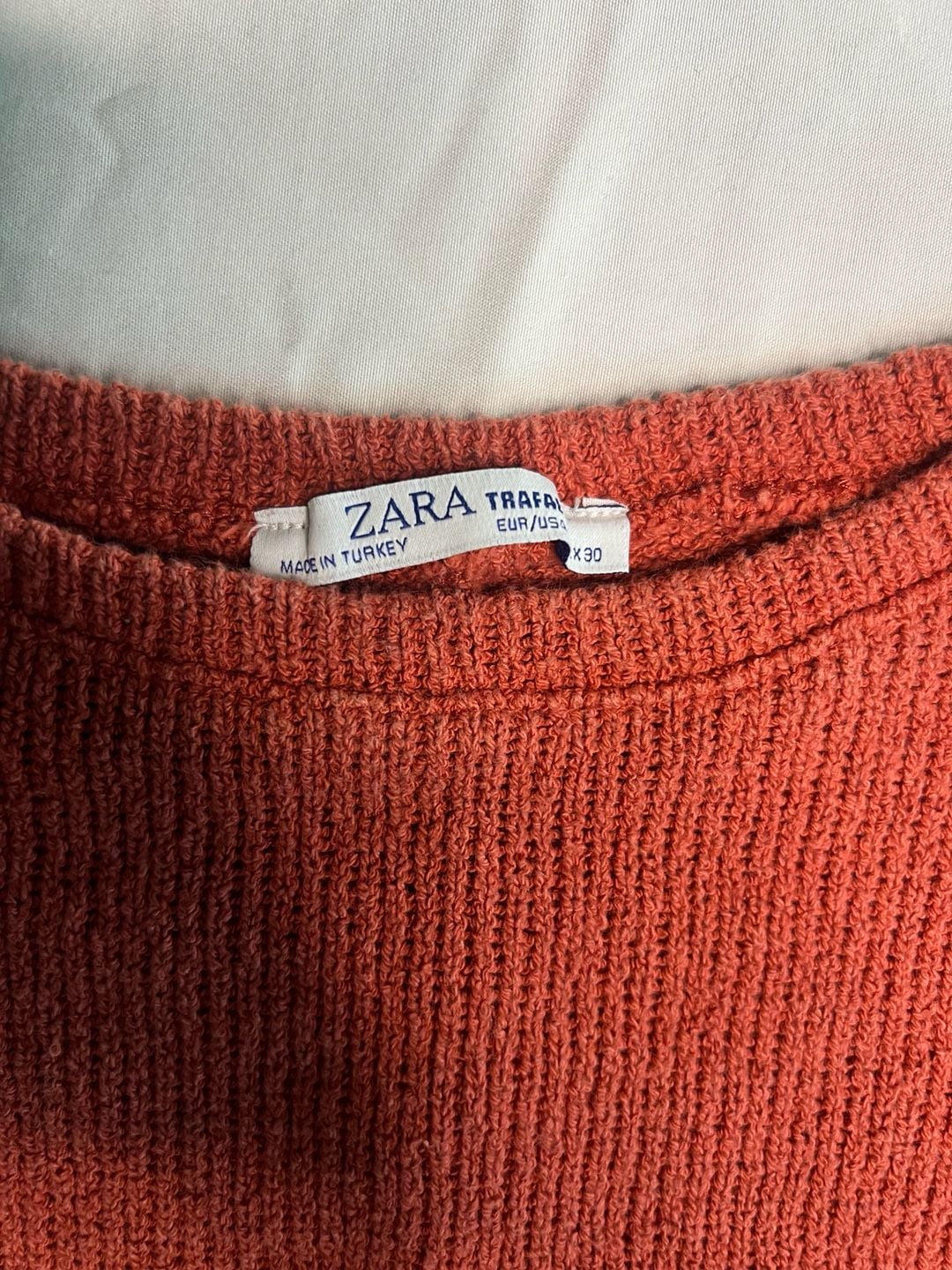 ZARA Trafaluc Rust Orange Ribbed Knit Cropped Crewneck Sweater 2