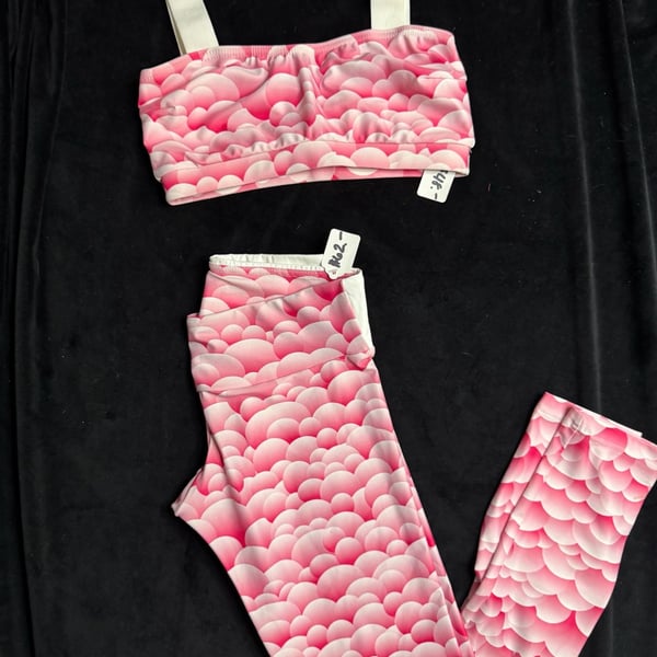Pink workout set Bubble Print