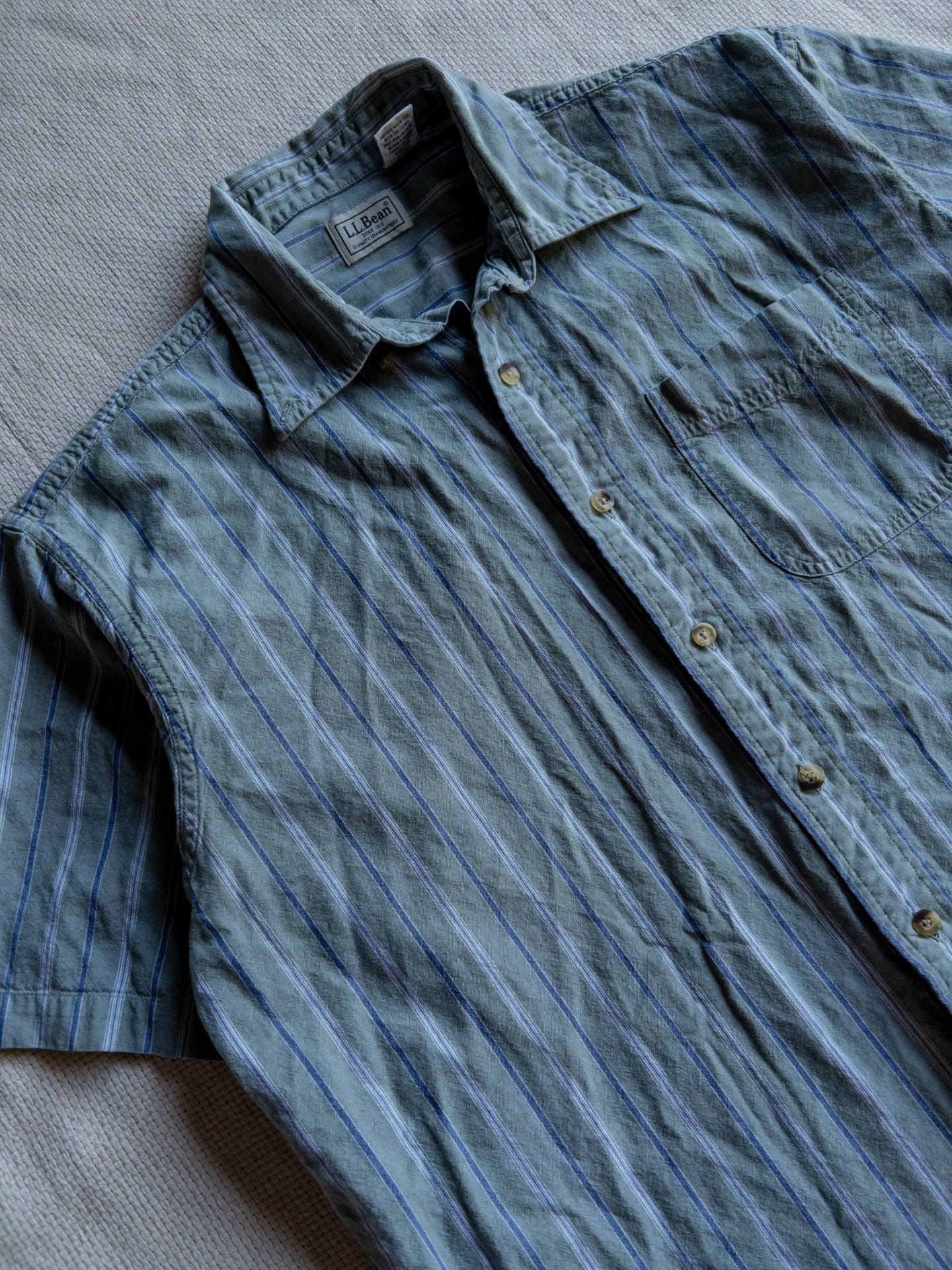 L.L. Bean Men's Seafoam Green and Blue Striped Short-Sleeve Button-Up Shirt Granola Gorpcore Cabin y2k 7