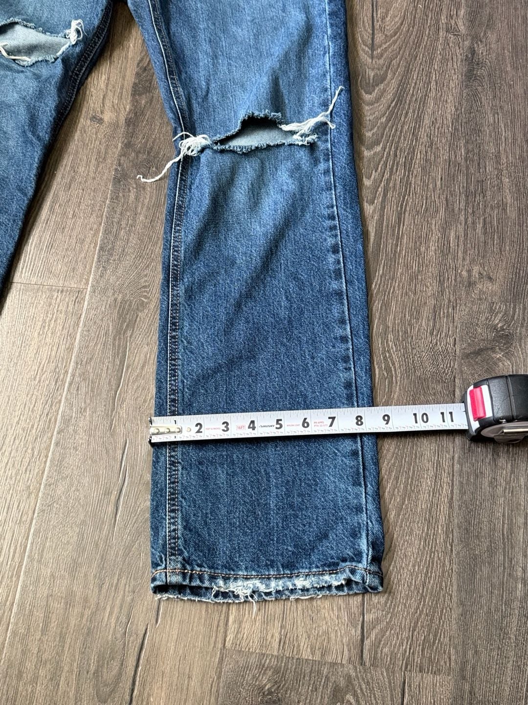 BDG Cowboy Jean High-Rise Distressed Straight Leg Jeans Size 25 4
