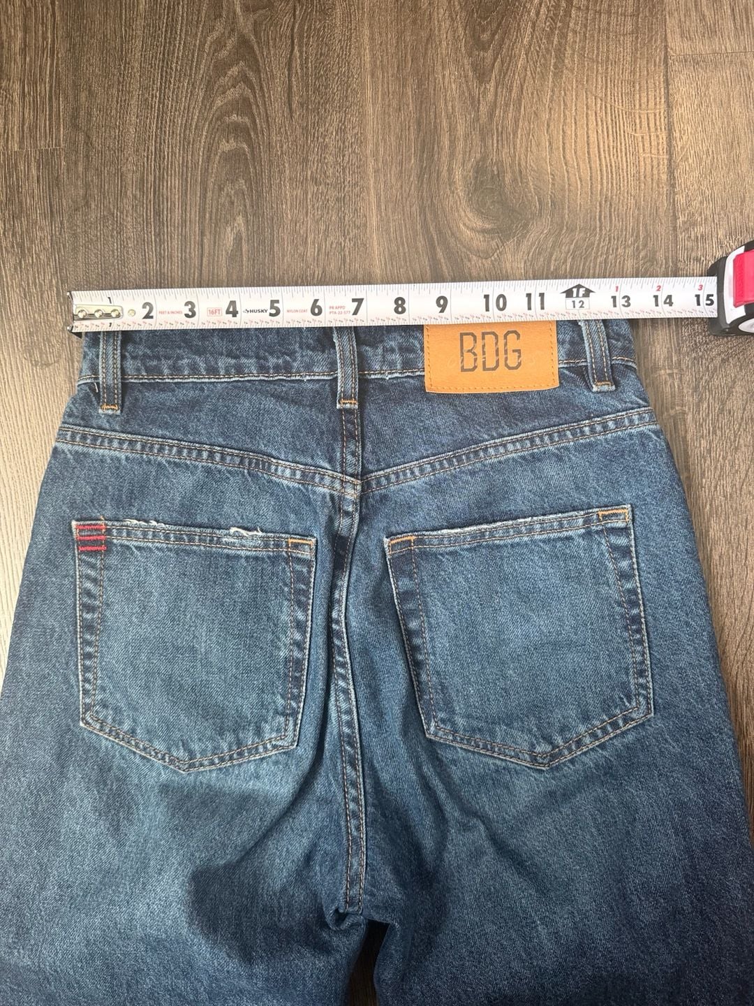 BDG Cowboy Jean High-Rise Distressed Straight Leg Jeans Size 25 6