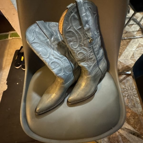 Los Altos Boots Women's Metallic Grey Lizard Print Leather Western Cowboy Boots