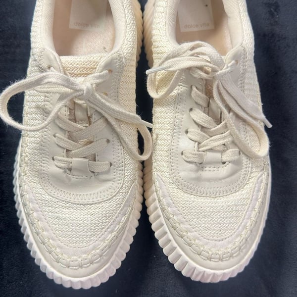 Dolce Vita Denae Cream Knit Platform Sneakers
