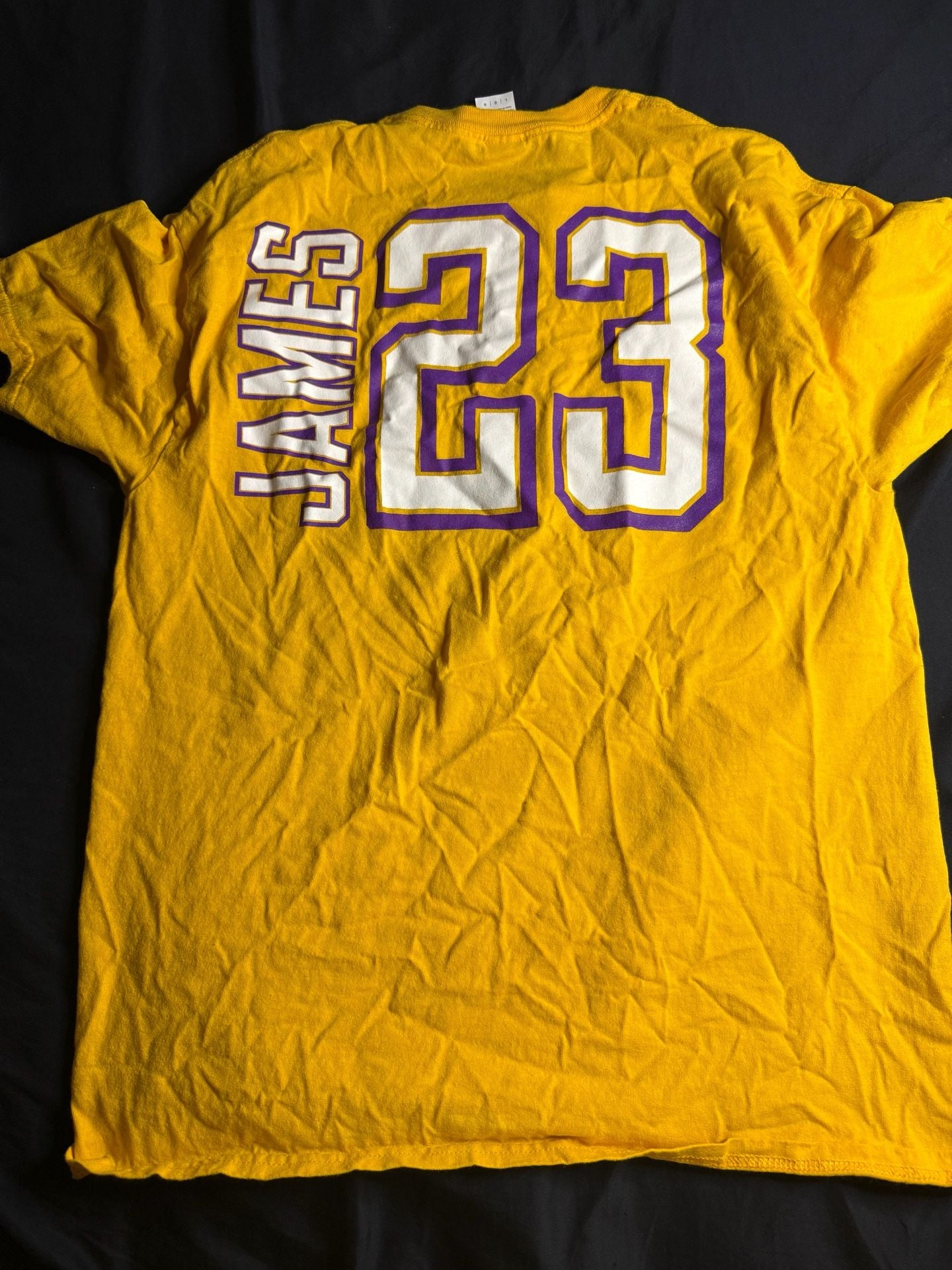 Los Angeles Lakers LeBron James #23 Yellow Graphic T-Shirt 6
