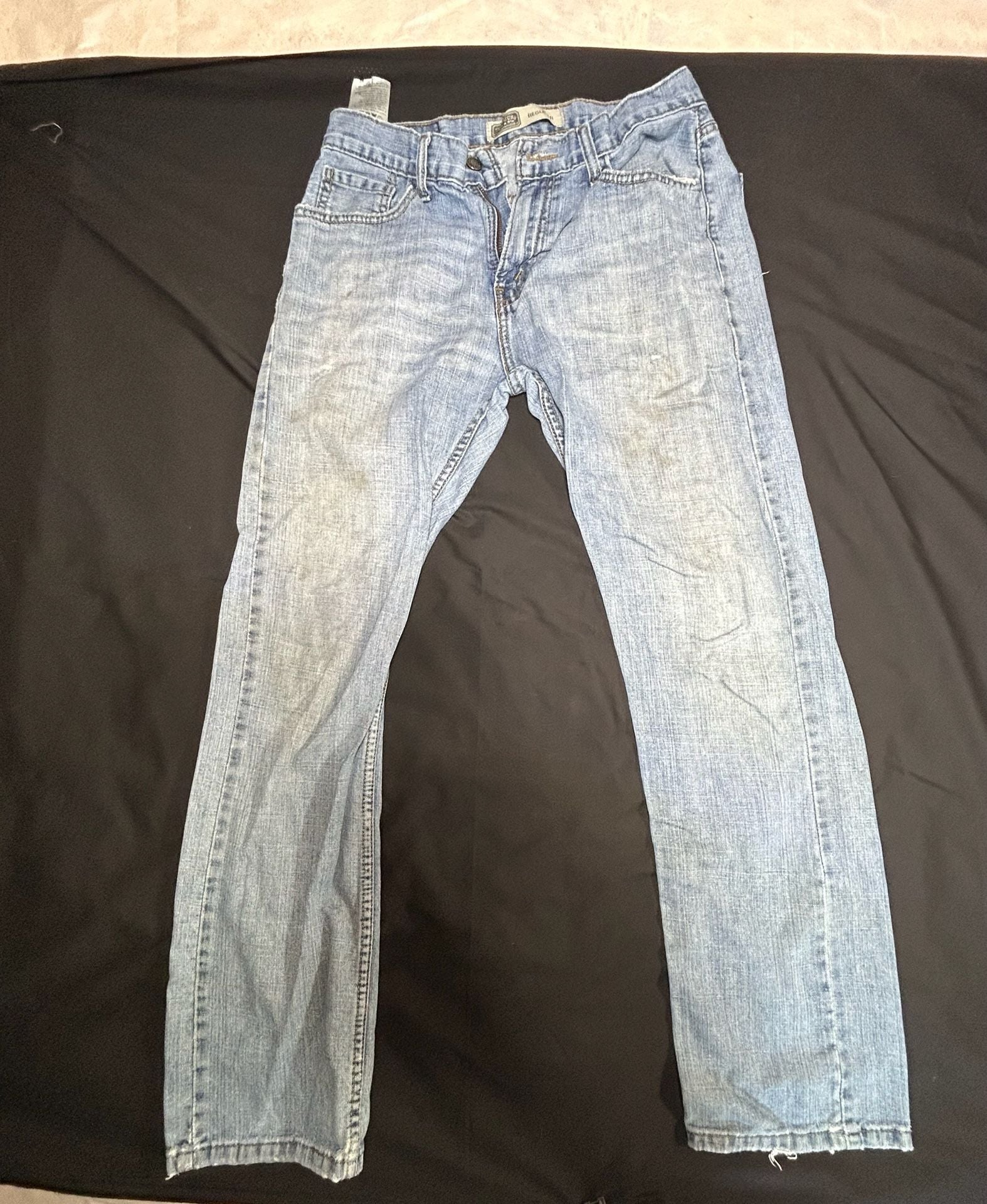 Signature by Levi Strauss & Co. Regular Fit Light Wash Jeans 2