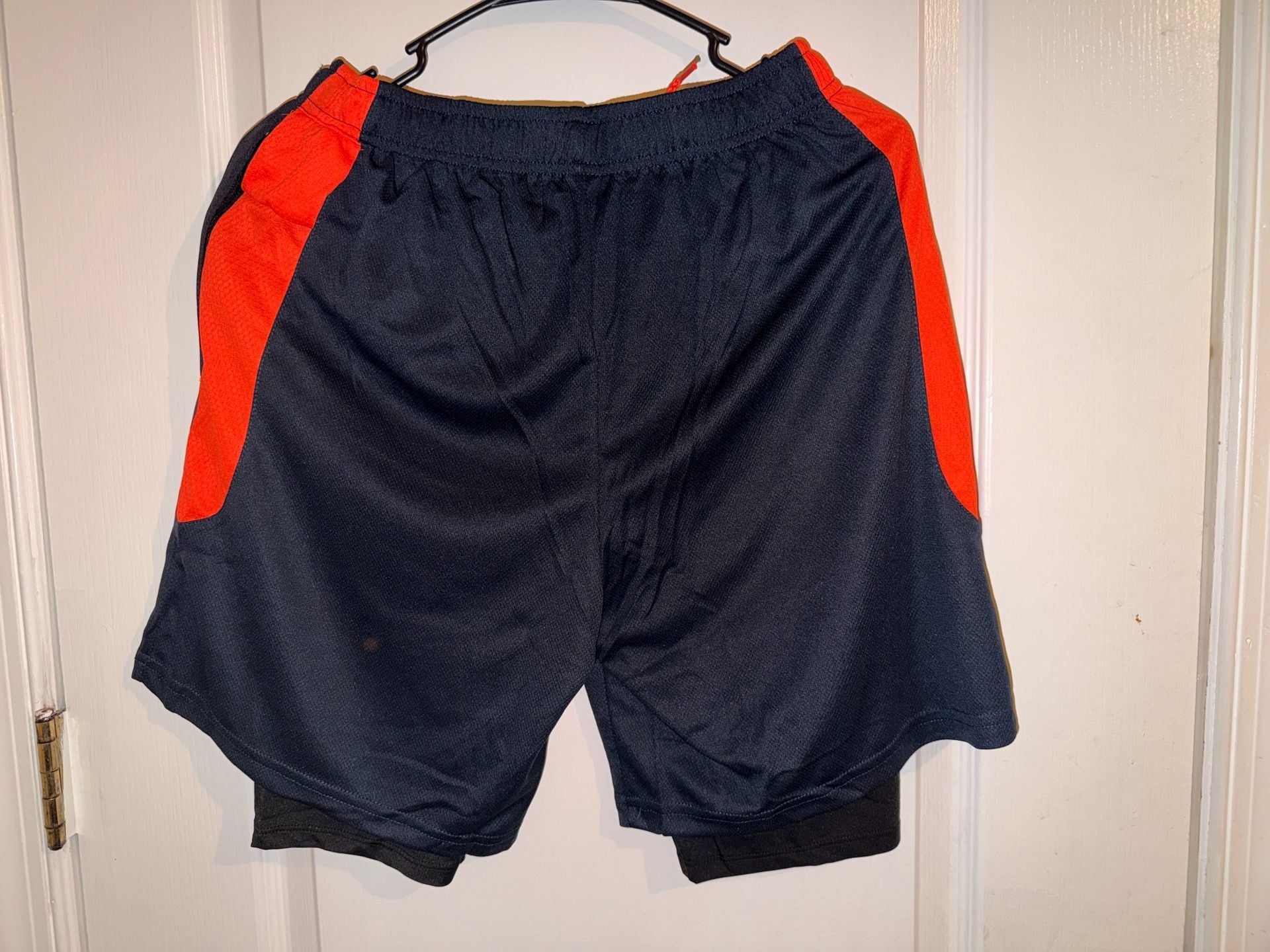 Zengvee Men's 2-in-1 Athletic Running Shorts with Liner 2
