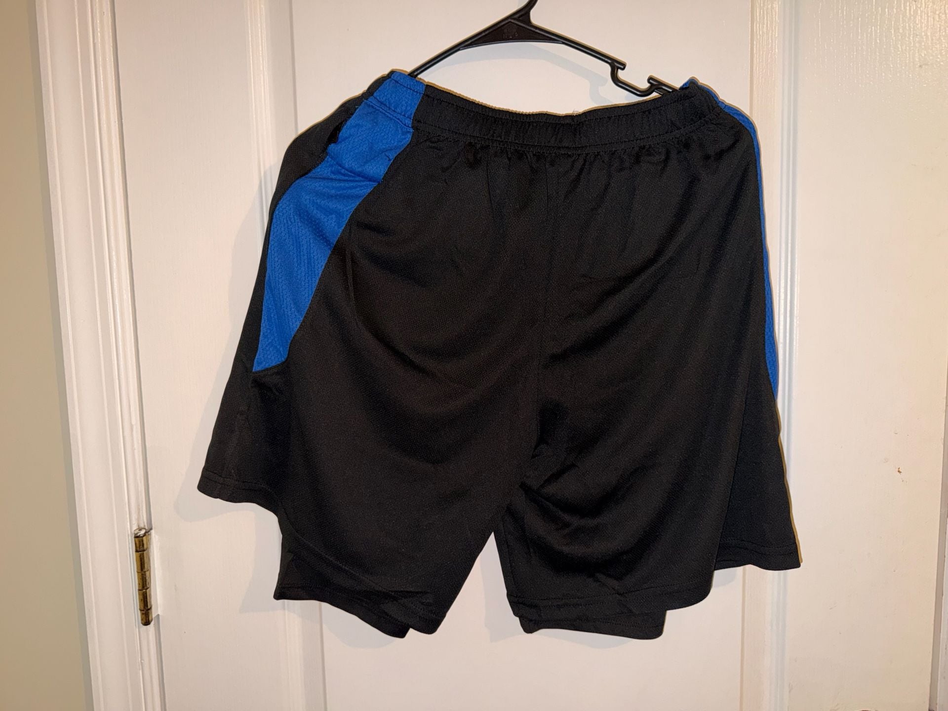 Zengvee Men's 2-in-1 Athletic Running Shorts with Liner 3