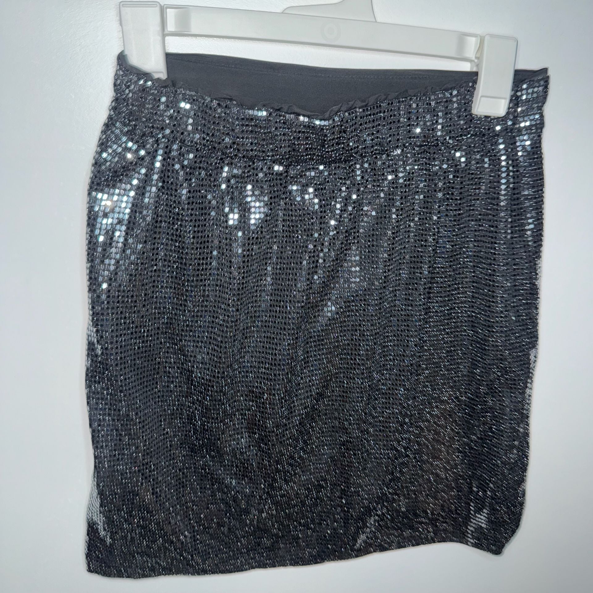 Le Soir par Molly Bracken Black Sequin Tulip Hem Mini Skirt 9