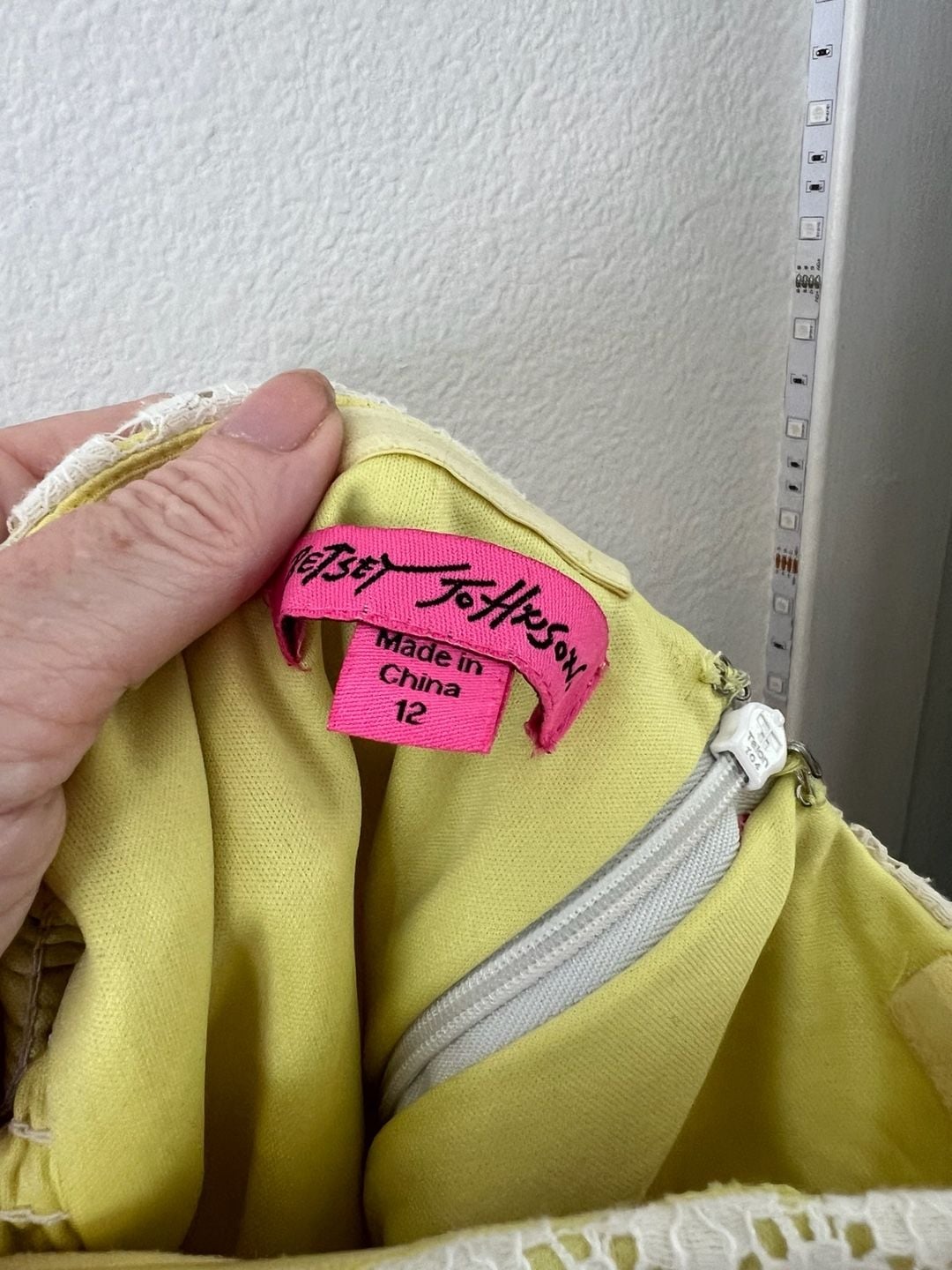 Betsey Johnson Strapless White Eyelet Lace Mini Dress with Yellow Lining Size 12 7