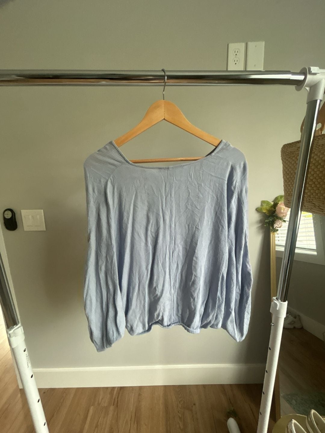 Marc New York Andrew Marc Lavender Long Sleeve V-Neck Blouse with Elastic Hem 6