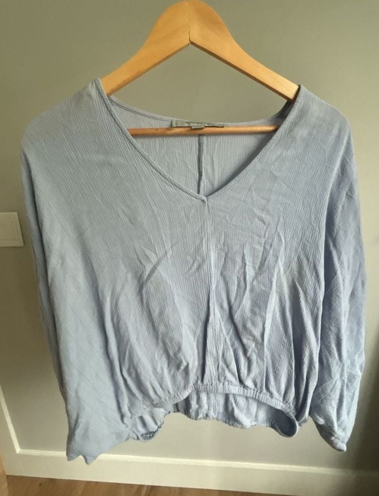 Marc New York Andrew Marc Lavender Long Sleeve V-Neck Blouse with Elastic Hem 1