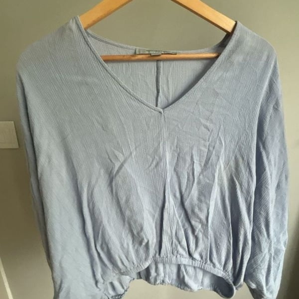 Marc New York Andrew Marc Lavender Long Sleeve V-Neck Blouse with Elastic Hem