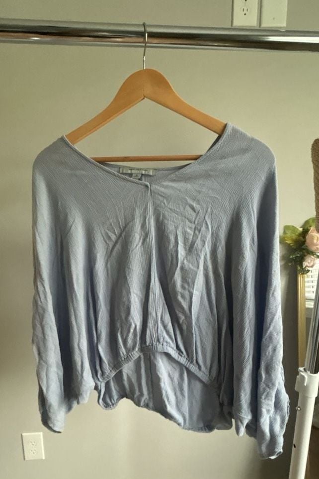 Marc New York Andrew Marc Lavender Long Sleeve V-Neck Blouse with Elastic Hem 7
