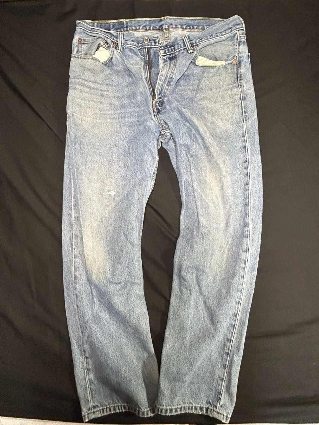 Levi's 550 Relaxed Fit Light Wash Denim Jeans Size 36x30 2