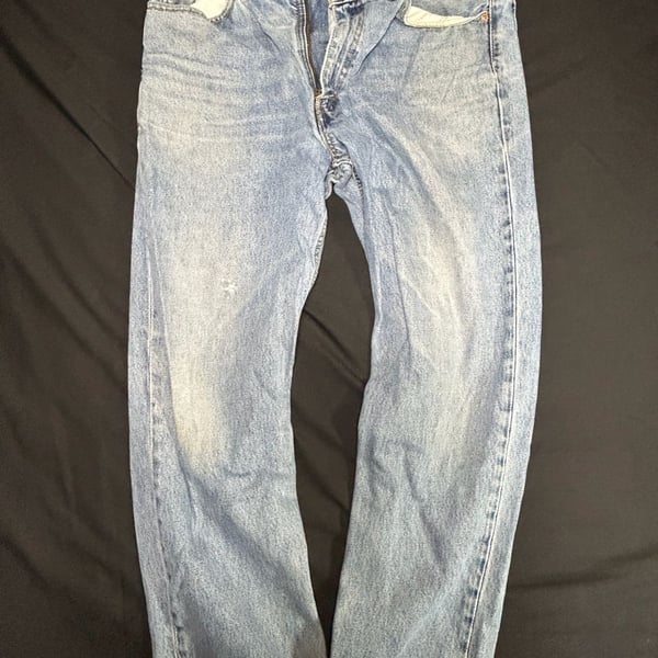 Levi's 550 Relaxed Fit Light Wash Denim Jeans Size 36x30