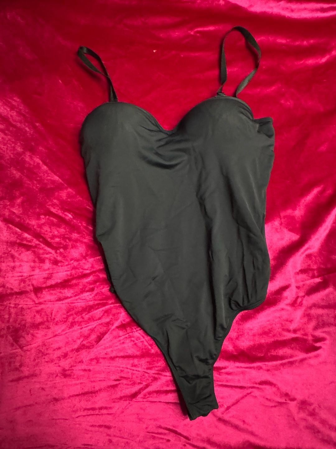Fashion Nova Taylor Sweetheart Padded U-Wire Sleeveless Bodysuit - Black 2