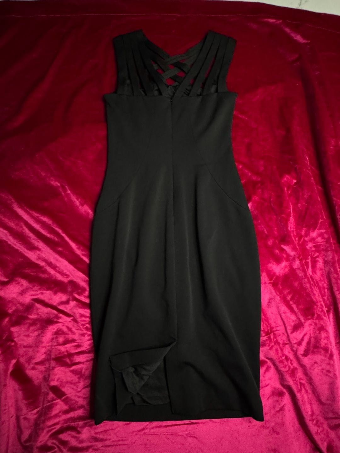 Cache Black Bodycon Cocktail Dress with Criss-Cross Neck Detail 7