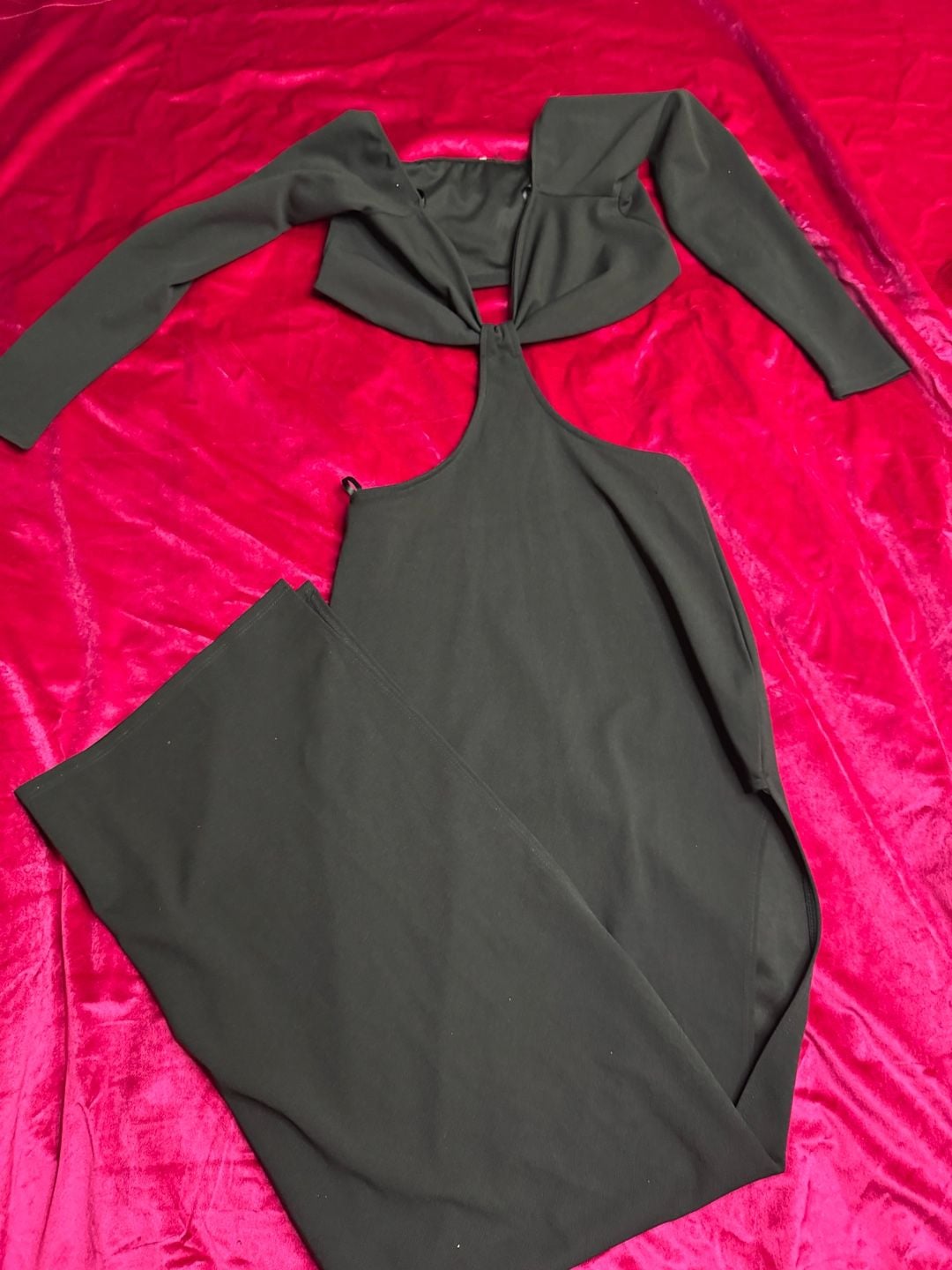 Minkpink Amber Cut-Out Black Long Sleeve Maxi Dress 3