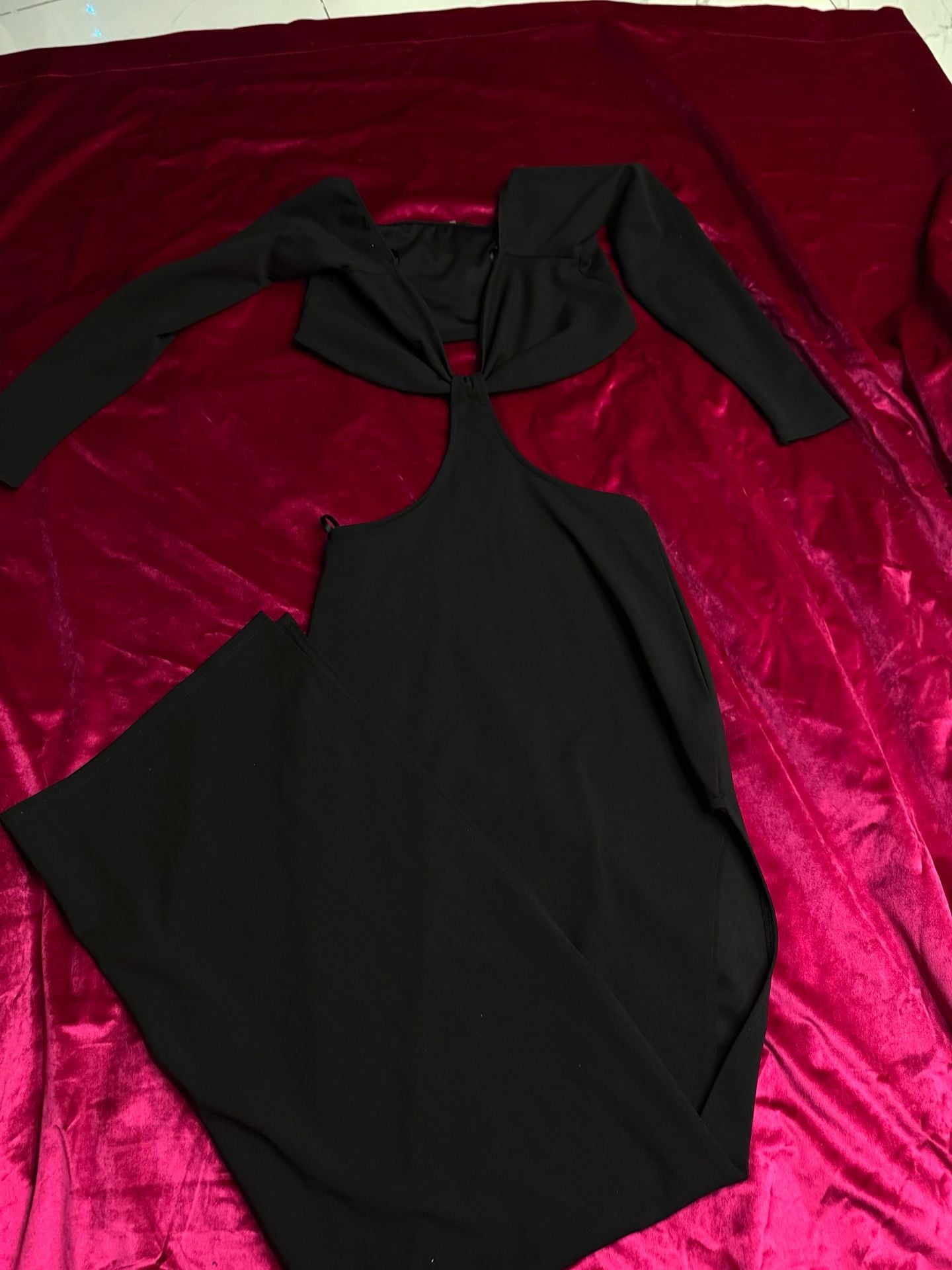 Minkpink Amber Cut-Out Black Long Sleeve Maxi Dress 7