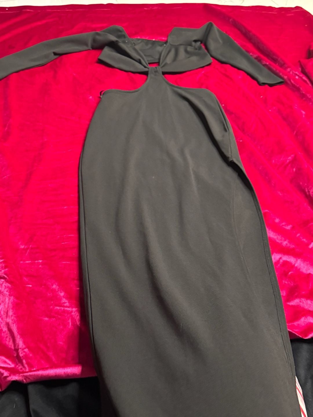 Minkpink Amber Cut-Out Black Long Sleeve Maxi Dress 11