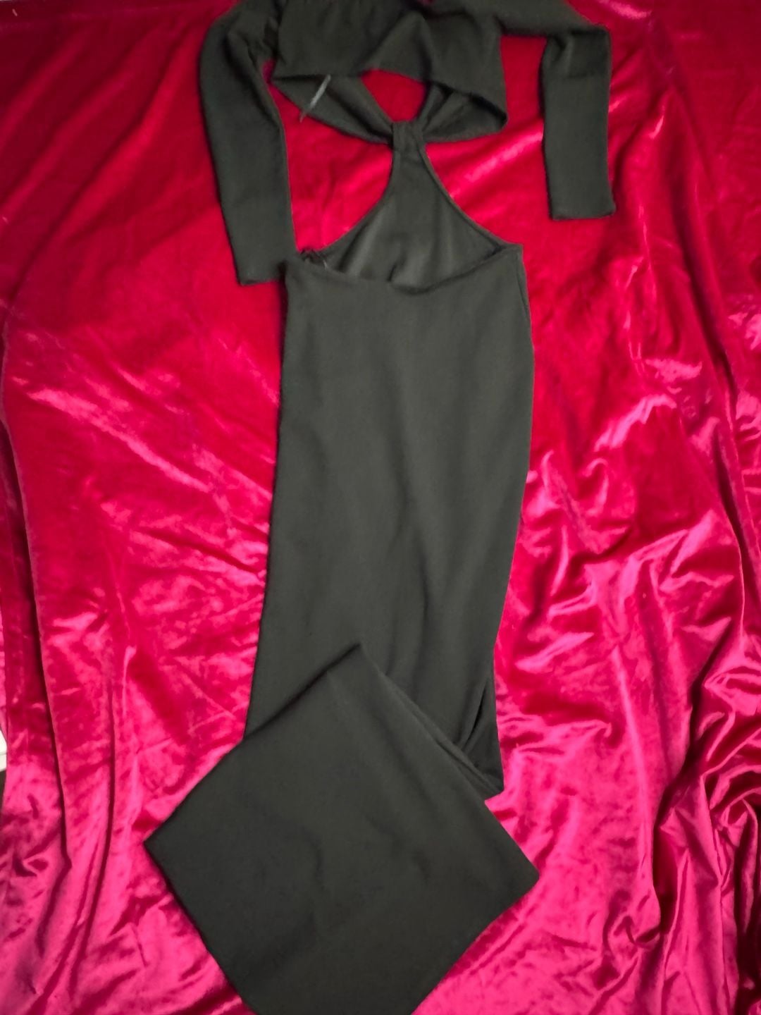 Minkpink Amber Cut-Out Black Long Sleeve Maxi Dress 17