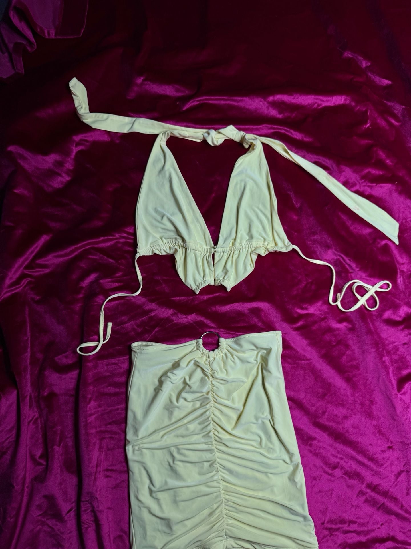 Women's Pastel Yellow Two-Piece Ruched Halter Top and O-Ring Skirt Set 6