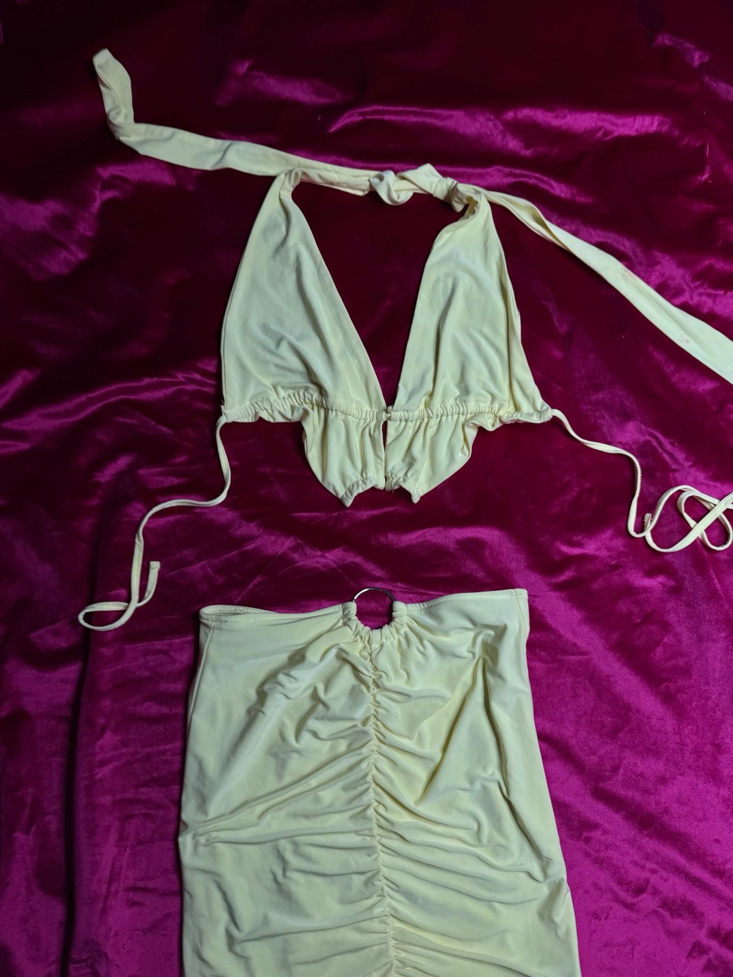 Women's Pastel Yellow Two-Piece Ruched Halter Top and O-Ring Skirt Set 7