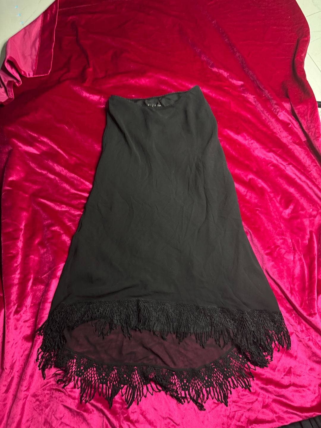Vintage Black silk skirt with Lace Fringe Hem 18